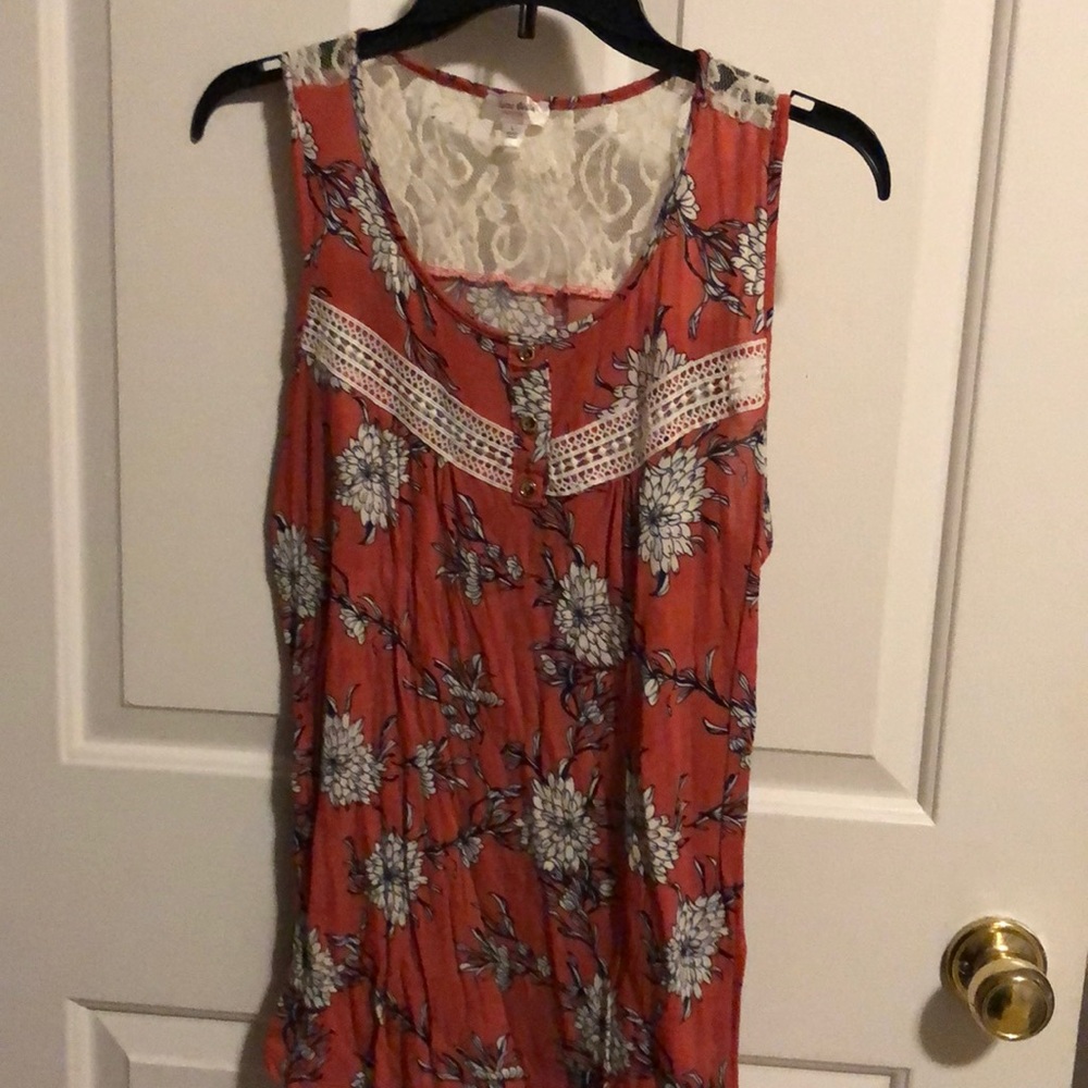 Floral Top with Lace